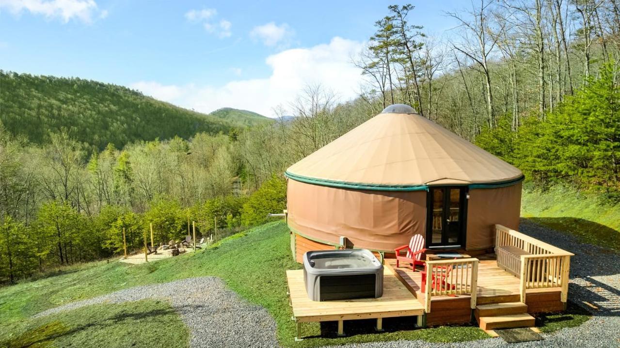 Modern Yurt W River Access, Hot Tub, Wifi & Grill Wardensville Buitenkant foto